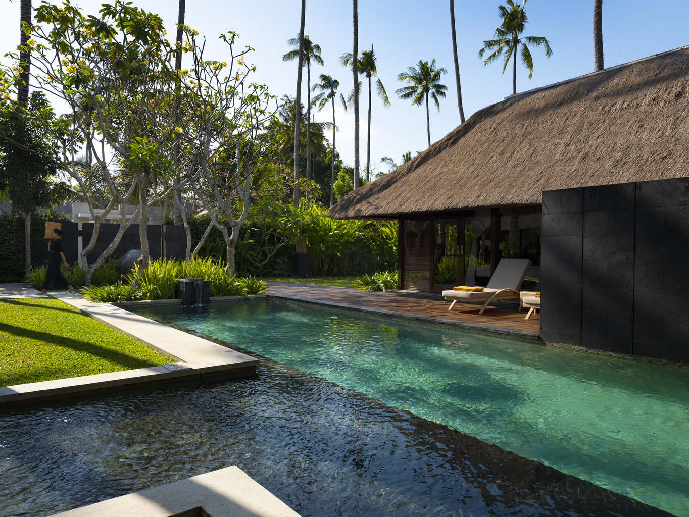 2BR Estate - Swimming Pool - Kayumanis Jimbaran - 02.JPG