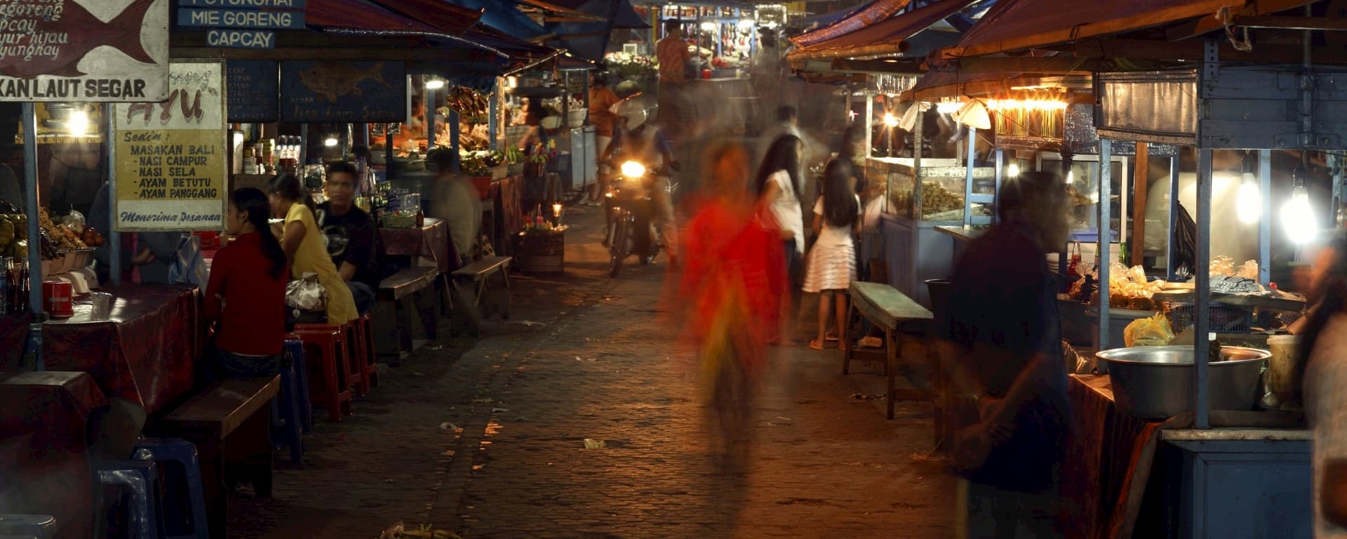 NIGHT MARKET.jpg
